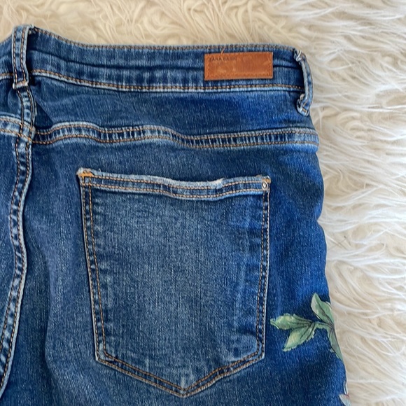 Zara Jeans Zara Floral Blue Jeans Poshmark